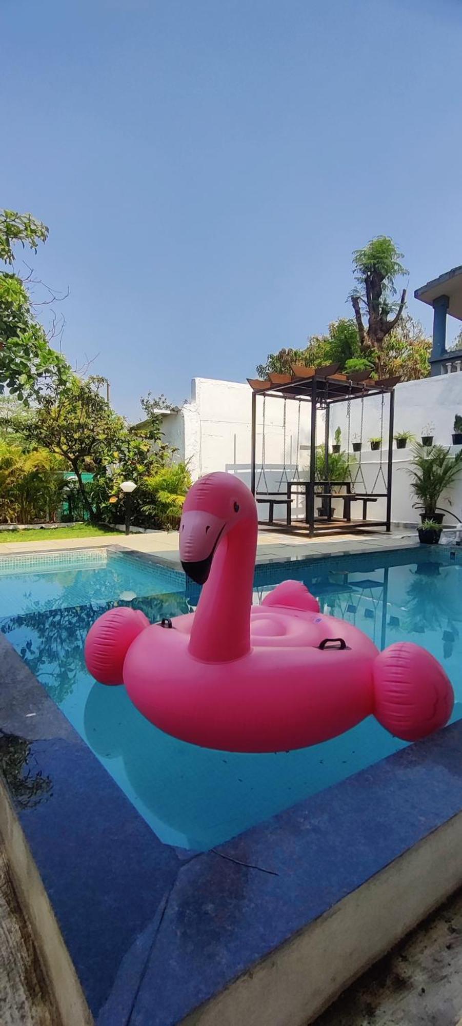 Canvas & - Villa Lonavala